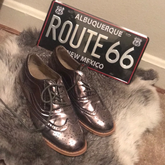 Wanted Patent Flats - Picture 3 of 4